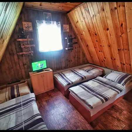 U Marka Quarto em Acomodações Particulares *