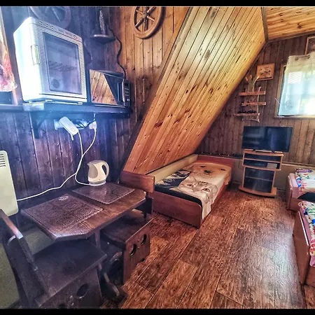 ホームステイ U Marka *